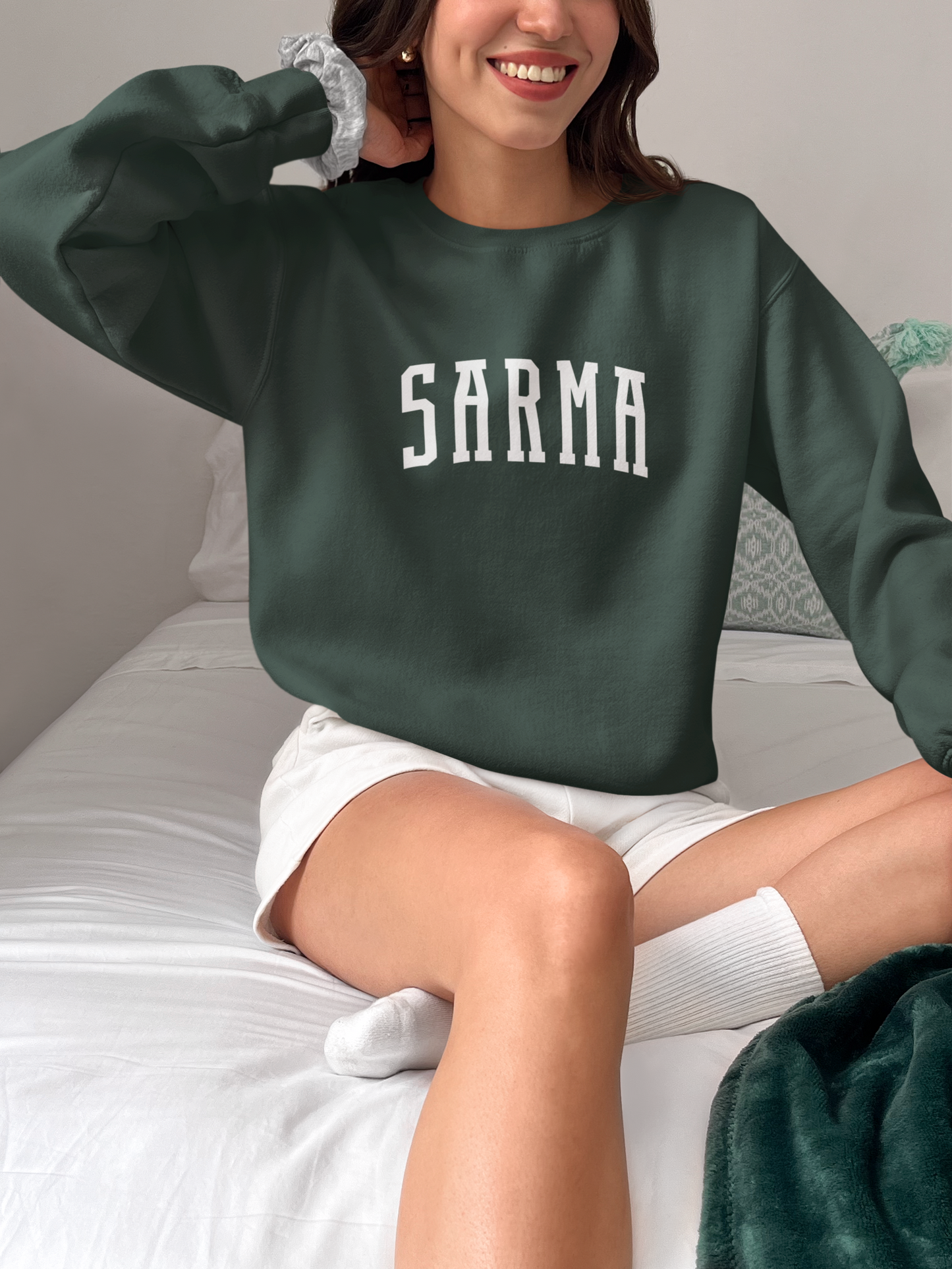 Sarma Collegiate Sweatshirt Croatian Food Crewneck Gildan 18000